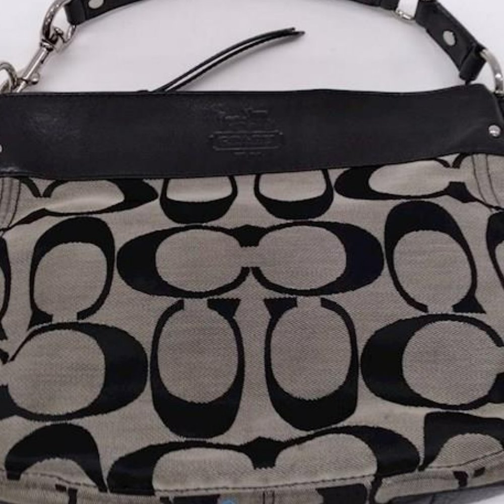 COACH   ZOE  SIGNATURE LOGO SHOULDER BAG F12667
